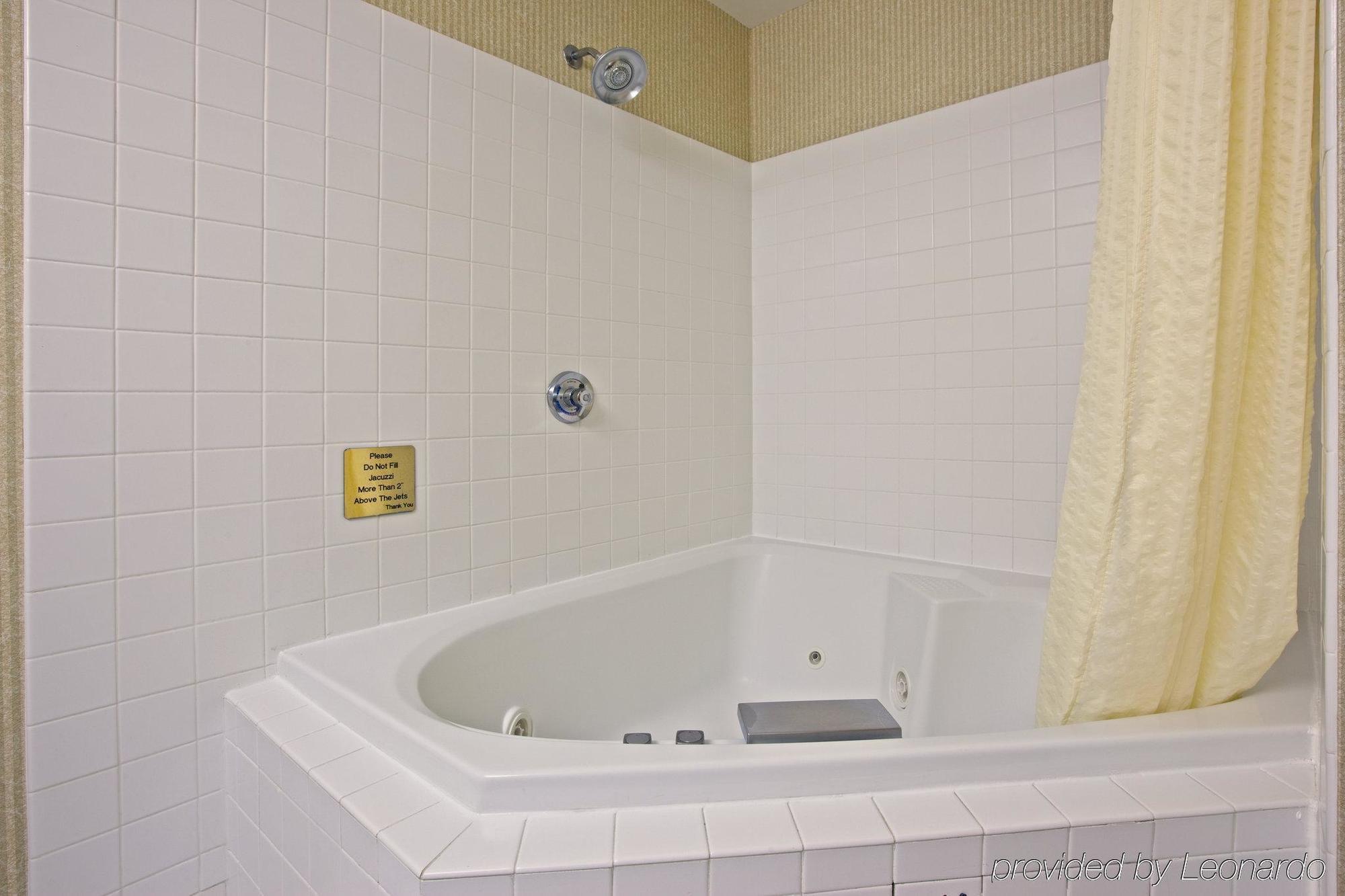 Quality Inn I-75 West Chester-North Cincinnati Habitación foto